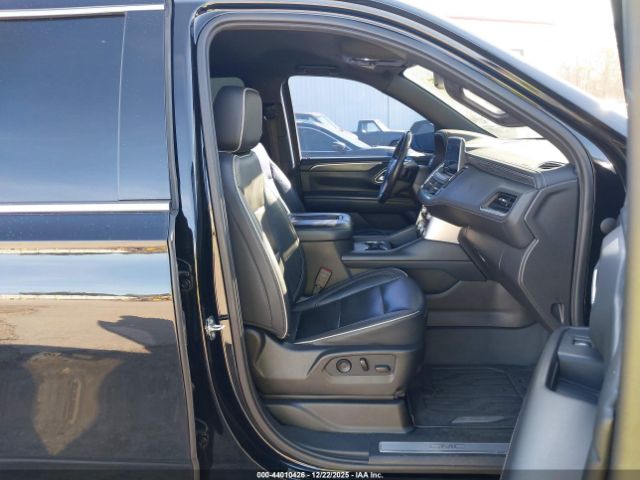 2021 GMC YUKON XL 1GKS1GKD8MR268007 Photo 4