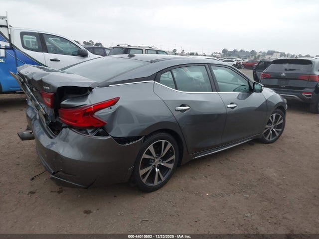 1N4AA6AP9HC438581 Nissan Maxima 3.5 Platinum