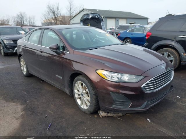 2019 FORD FUSION HYBRID 3FA6P0LUXKR129666