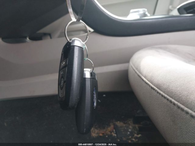 2019 FORD FUSION HYBRID 3FA6P0LUXKR129666 Photo 10