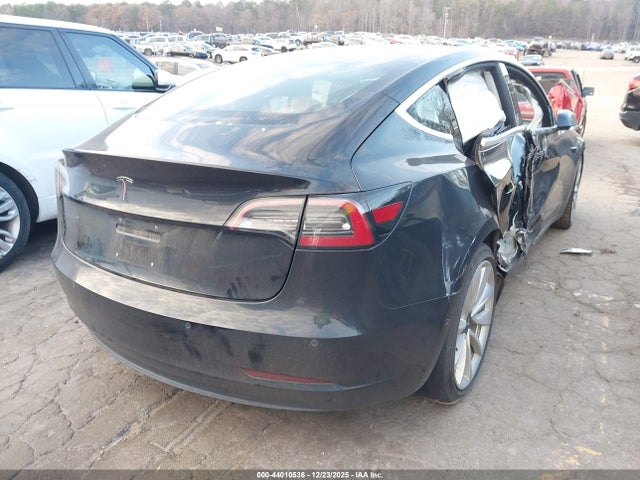 2018 TESLA MODEL 3 5YJ3E1EA0JF071126 Photo 3