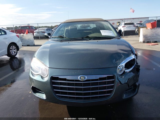 2004 Chrysler Sebring Lx მანქანა იყიდება აუქციონზე, vin: 1C3EL45R44N142134, აუქციონის ნომერი: 44010541