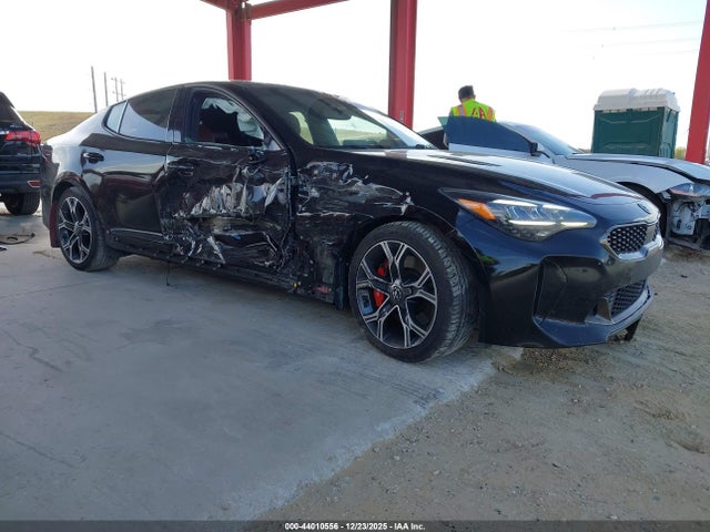 2018 KIA STINGER KNAE45LC2J6010411