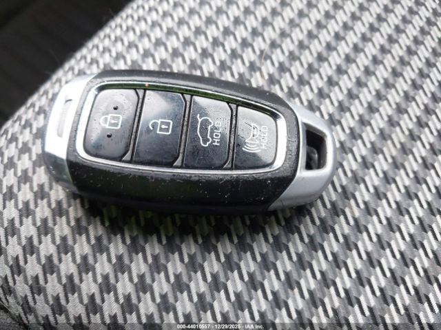 2019 HYUNDAI KONA KM8K2CAA7KU371143 Photo 10