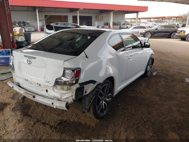 Scion TC 2014 JTKJF5C78E3082860 Image 4