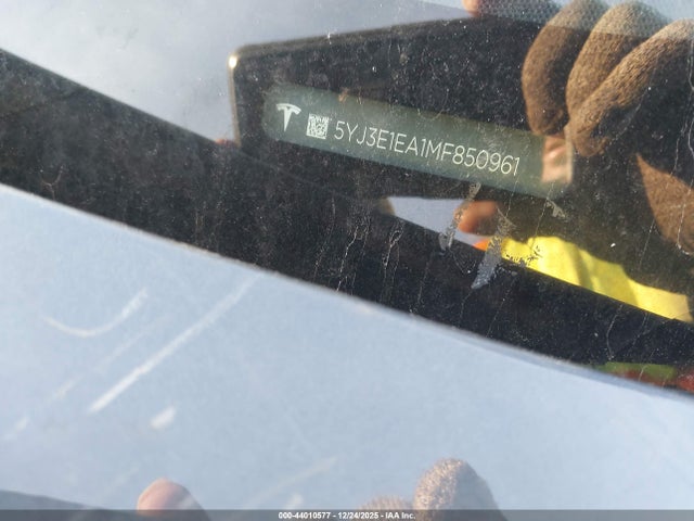 2021 TESLA MODEL 3 5YJ3E1EA1MF850961 Photo 8