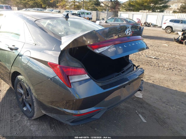 Aukcja sprzedaży 2022 Hyundai Elantra Sel, vin: 5NPLM4AG8NH071493, numer aukcji: 44010579
