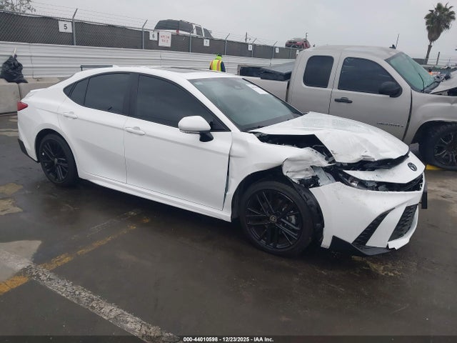 Toyota CAMRY SE 2025 4T1DAACK6SU082275 головне зображення