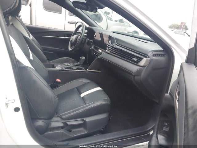 Toyota CAMRY SE 2025 4T1DAACK6SU082275 Image 5