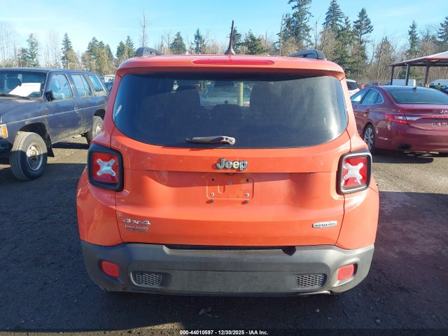 Jeep Renegade Latitude 4x4 2017 ZACCJBBH2HPF08081 Image 17