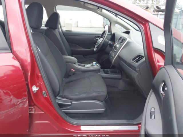 2015 NISSAN LEAF 1N4AZ0CP6FC333769 Photo 4