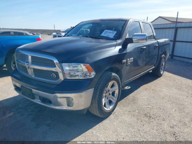 2019 RAM 1500 CLASSIC 1C6RR6LT2KS586432 Photo 1