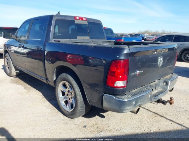 2019 RAM 1500 CLASSIC 1C6RR6LT2KS586432 Photo 2