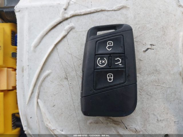 2022 VOLKSWAGEN ATLAS CROSS SPORT 1V2FE2CA0NC220125 Photo 10