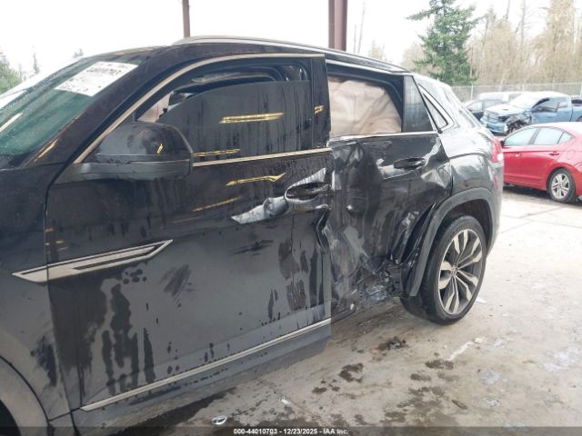 2022 VOLKSWAGEN ATLAS CROSS SPORT 1V2FE2CA0NC220125 Photo 5