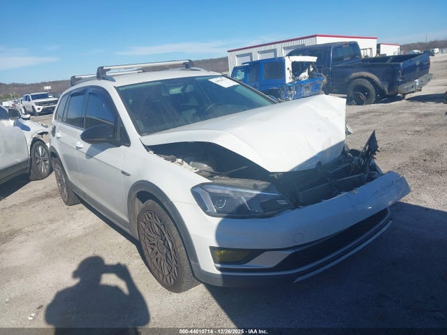 2017 VOLKSWAGEN GOLF ALLTRACK 3VWH17AU0HM522224