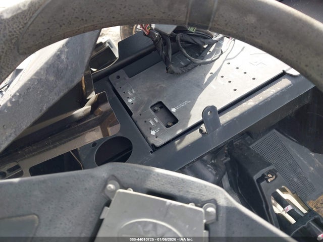 44010725 :رقم المزاد ، 3NSVFE999HF925603 vin ، 2017 Polaris Rzr Xp 4 1000 Eps مزاد بيع