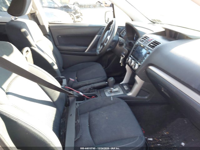 Subaru Forester 2.5i Premium 2017 JF2SJAGCXHH555662 Image 5