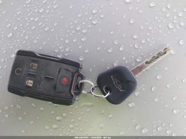 1GCRCRECXGZ211086 Chevrolet Silverado 1500 1lt