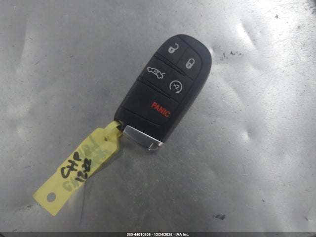 Dodge Challenger Sxt Plus 2018 2C3CDZAG8JH327779 Image 11