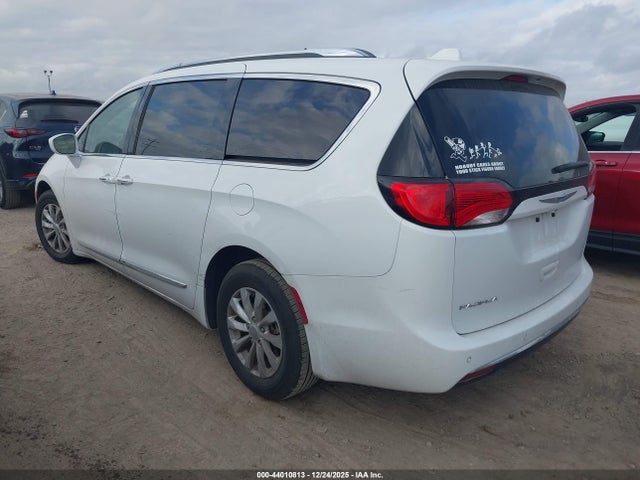 Chrysler Pacifica Touring L 2019 2C4RC1BG7KR608993 Image 3