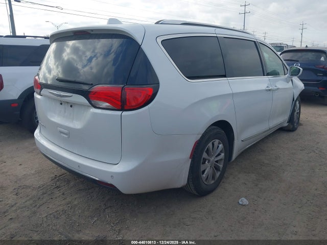 Chrysler Pacifica Touring L 2019 2C4RC1BG7KR608993 Image 4