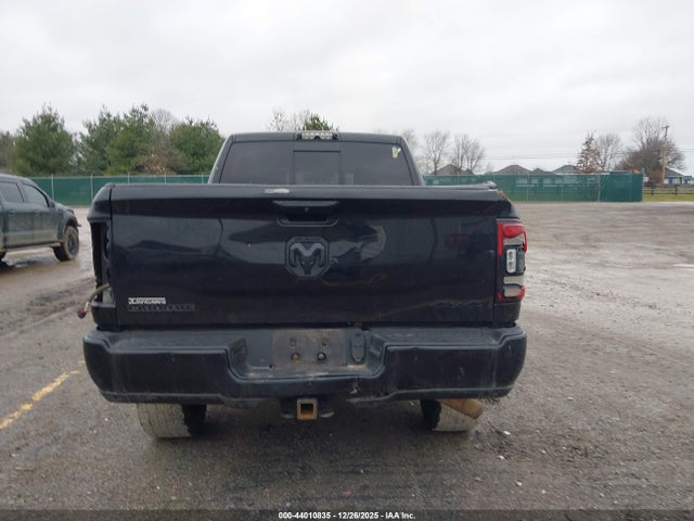 2019 Ram 2500 Laramie  4x4 6'4 Box მანქანა იყიდება აუქციონზე, vin: 3C6UR5FJ1KG521111, აუქციონის ნომერი: 44010835