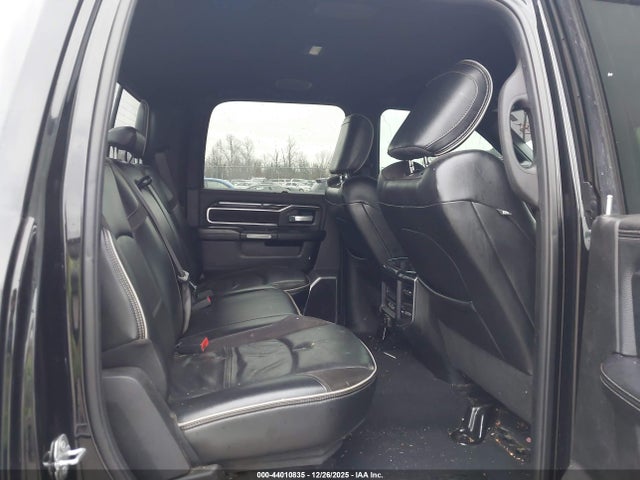 2019 Ram 2500 Laramie  4x4 6'4 Box მანქანა იყიდება აუქციონზე, vin: 3C6UR5FJ1KG521111, აუქციონის ნომერი: 44010835