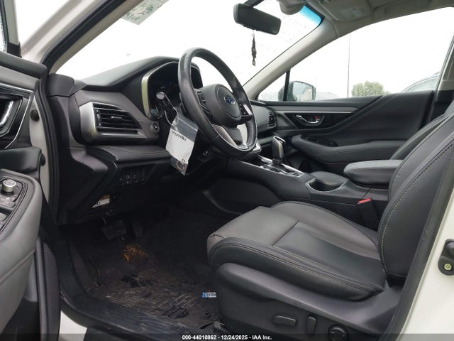 4S4BTGLD3M3220241 Subaru Outback Onyx Edition Xt