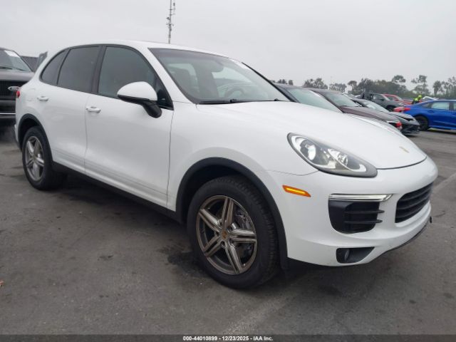 2016 PORSCHE CAYENNE WP1AA2A28GKA37257 Photo 0