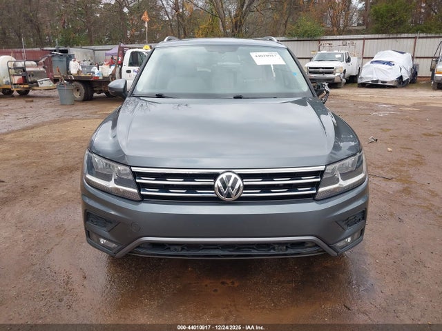 3VV3B7AX5KM089979 Volkswagen Tiguan 2.0t Se/2.0t Sel/2.0t Sel R-line/2.0t Sel R-line Black