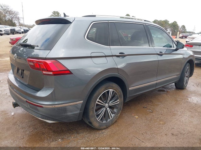 3VV3B7AX5KM089979 Volkswagen Tiguan 2.0t Se/2.0t Sel/2.0t Sel R-line/2.0t Sel R-line Black