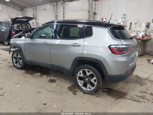 2018 JEEP COMPASS 3C4NJDCB8JT463550 Photo 2