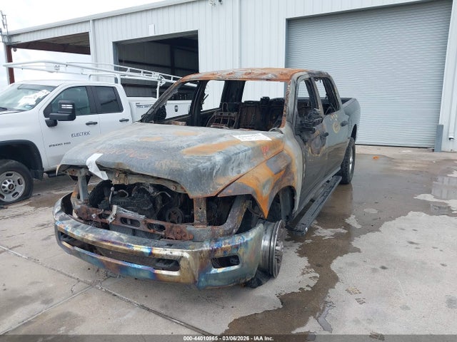 Продаж на аукціоні авто 2015 Ram 2500 Big Horn, vin: 3C6UR5ML3FG694784, номер лоту: 44010965