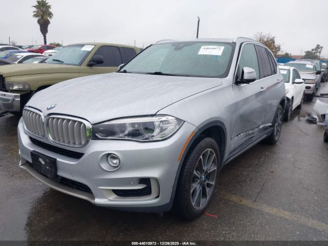2018 BMW X5 5UXKR0C50J0X96450 Photo 1