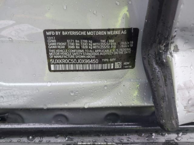 2018 BMW X5 5UXKR0C50J0X96450 Photo 8