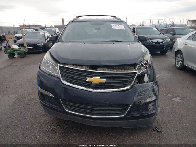 Chevrolet Traverse Ls 2015 1GNKRFED6FJ221982 Image 12
