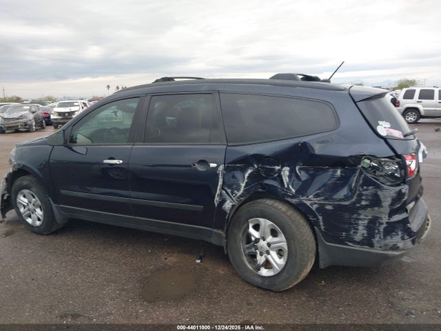 Chevrolet Traverse Ls 2015 1GNKRFED6FJ221982 Image 14