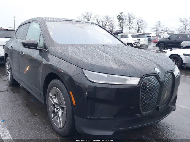 2023 BMW IX WB523CF09PCL15523