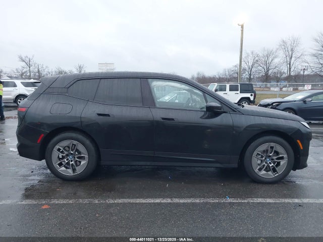 BMW Ix Xdrive50 2023 WB523CF09PCL15523 Image 13
