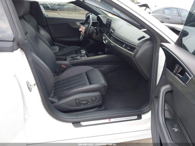 2021 AUDI A5 SPORTBACK WAUDACF58MA044764 Photo 4