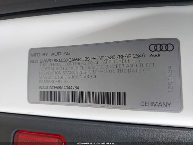 2021 AUDI A5 SPORTBACK WAUDACF58MA044764 Photo 8
