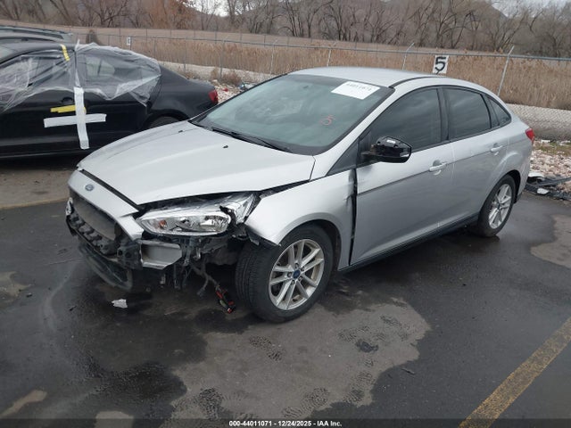 1FADP3F21JL205405 Ford FOCUS SE