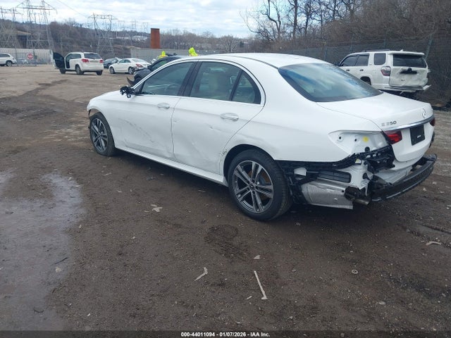 Продаж на аукціоні авто 2023 Mercedes-benz E 350 4matic, vin: W1KZF8EB2PB185820, номер лоту: 44011094