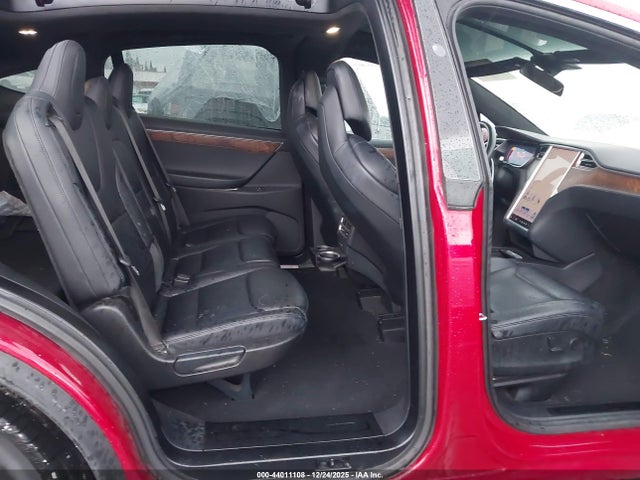 2017 TESLA MODEL X 5YJXCDE29HF060900 Photo 7