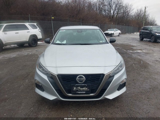 1N4BL4CV7NN386415 Nissan Altima Sr Fwd