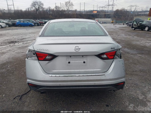 1N4BL4CV7NN386415 Nissan Altima Sr Fwd