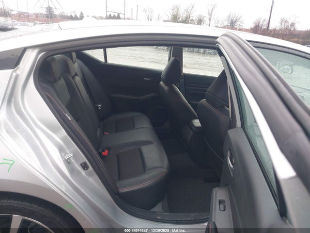 1N4BL4CV7NN386415 Nissan Altima Sr Fwd