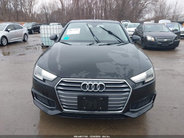 44011154 :رقم المزاد ، WAUGMAF42KN011345 vin ، 2019 Audi A4 40 Premium/40 Titanium Premium مزاد بيع