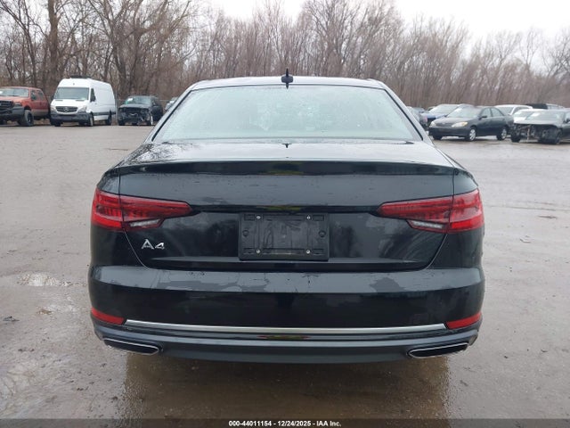 44011154 :رقم المزاد ، WAUGMAF42KN011345 vin ، 2019 Audi A4 40 Premium/40 Titanium Premium مزاد بيع